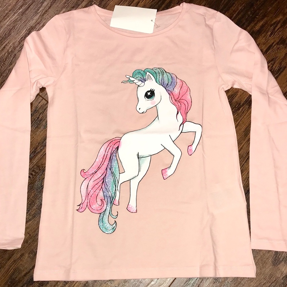 ⭐️UNICORN TEE